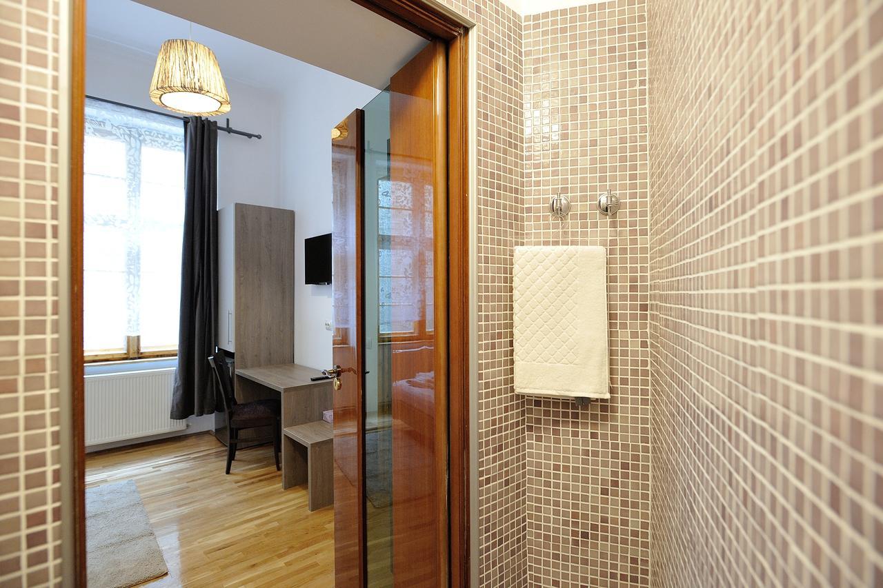 Dinicu Residence - Central Location Брашов Екстериор снимка